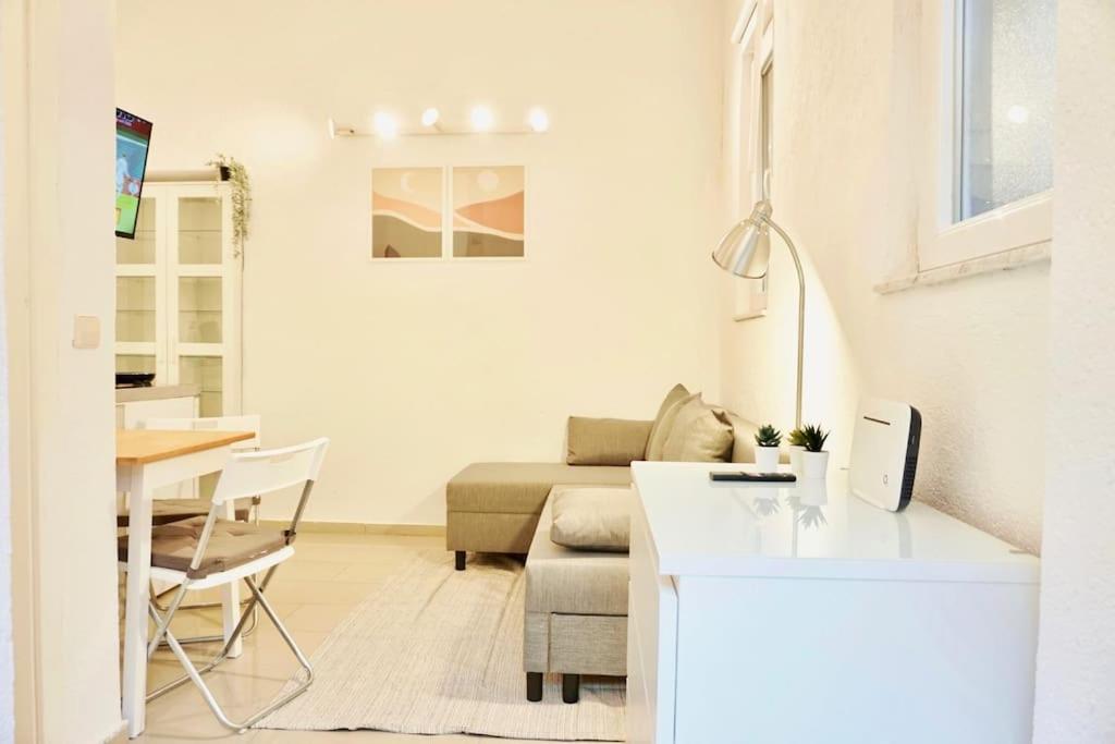 Gemutliches Kleines Studio-Apartment In Top Lage Nahe Karlsruhe Innenstadt Mit Klimaanlage Eksteriør billede
