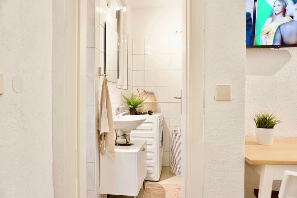 Gemutliches Kleines Studio-Apartment In Top Lage Nahe Karlsruhe Innenstadt Mit Klimaanlage Eksteriør billede